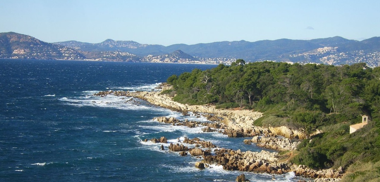 baie de cannes depuis iles de lerins